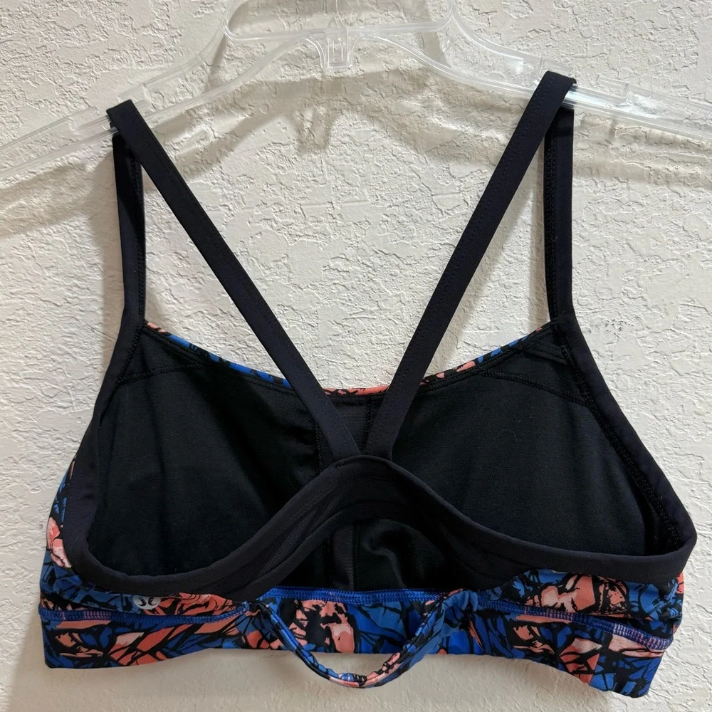 Lululemon Free to Be Bra Size 8 – Abstract Blue/Coral Print, Supportive Cups - Picture 9 of 9